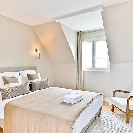 Confort & Elegance - 3br Climatise Daire Paris
