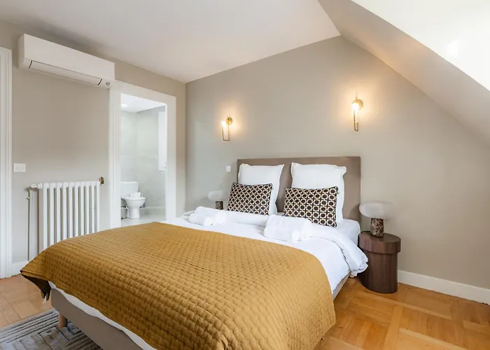 Confort & Elegance - 3br Climatise Appartement Parijs